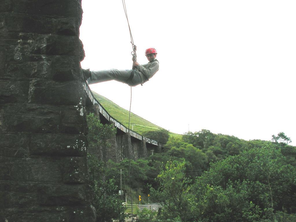 Killeenleagh Bridge Bru Na Dromoda/Dromid Hostel מראה חיצוני תמונה